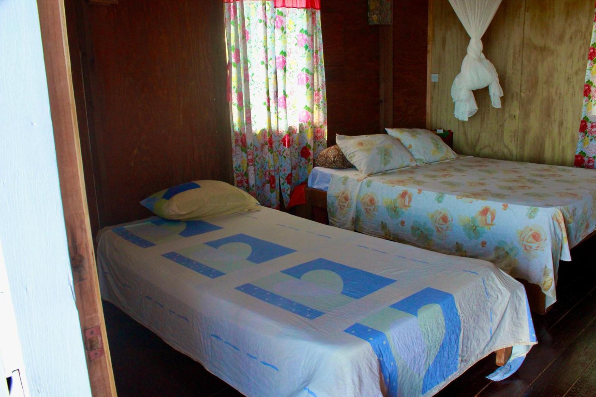 Big Sky Lodge Crochu Buitenkant foto